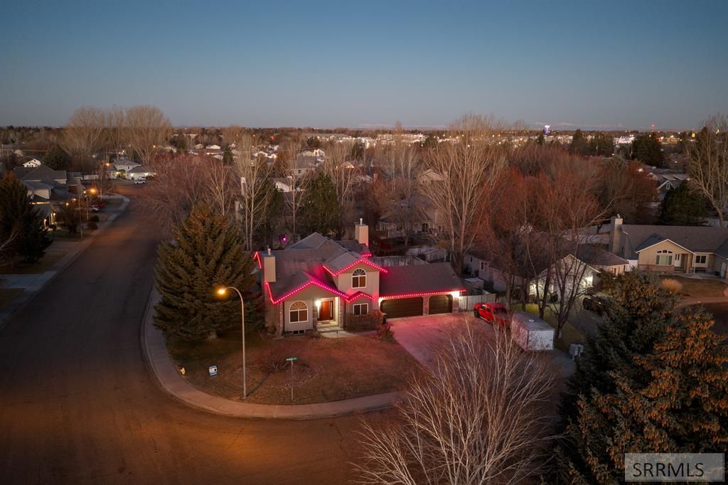 Image 2 of property listing at 2678 Galway Circle, Idaho Falls, ID 83404