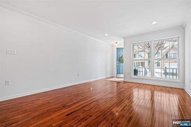 26 Birchwood Lane, North Haledon, NJ 07508