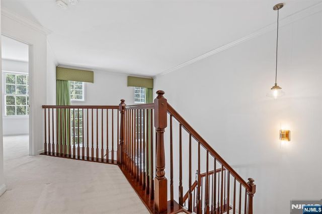 26 Birchwood Lane, North Haledon, NJ 07508