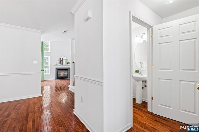 26 Birchwood Lane, North Haledon, NJ 07508