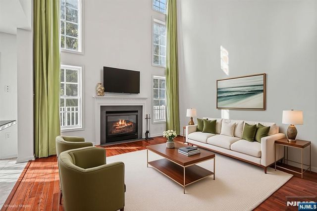 26 Birchwood Lane, North Haledon, NJ 07508