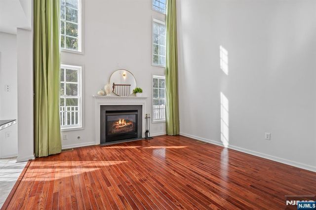 26 Birchwood Lane, North Haledon, NJ 07508