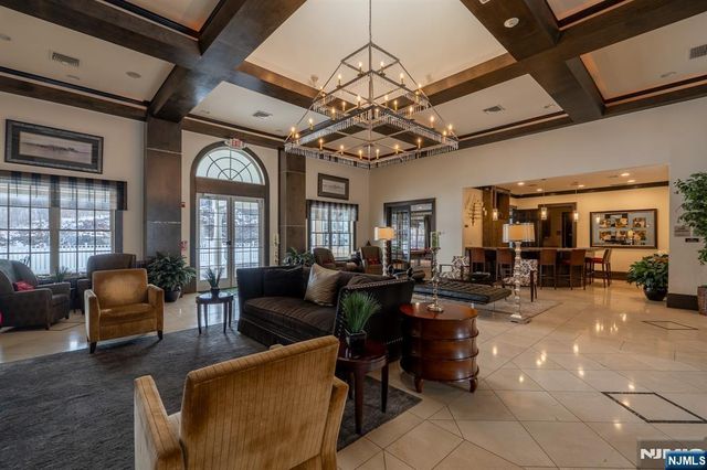 26 Birchwood Lane, North Haledon, NJ 07508