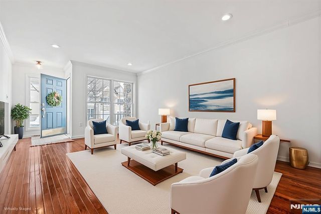 26 Birchwood Lane, North Haledon, NJ 07508