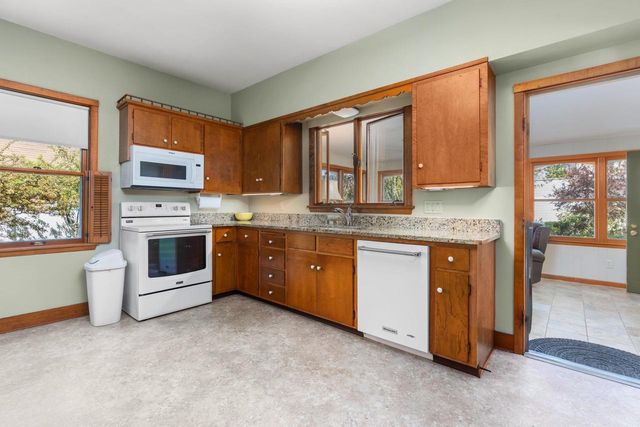 309 N Page Street, Stoughton, WI 53589