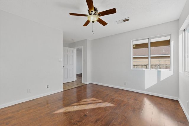 616 Sedona Meadows Drive NE, Rio Rancho, NM 87144
