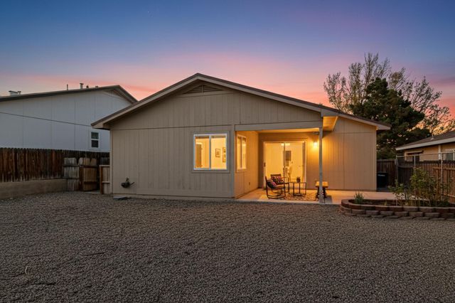616 Sedona Meadows Drive NE, Rio Rancho, NM 87144