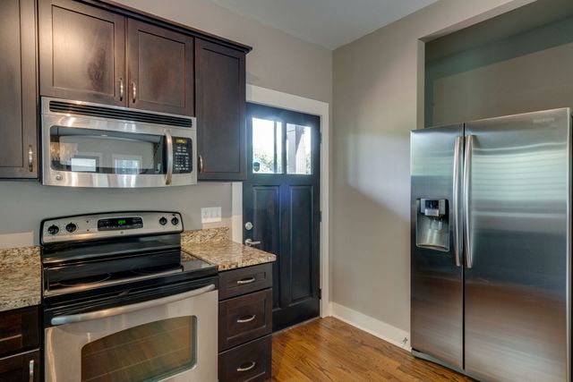 336 Sylvan Park Ln, Nashville, TN 37209