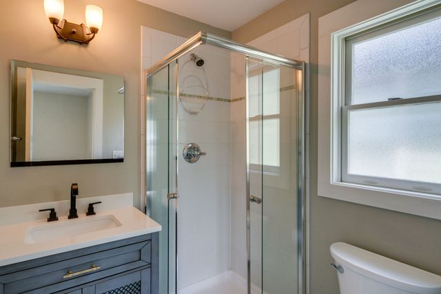 336 Sylvan Park Ln, Nashville, TN 37209