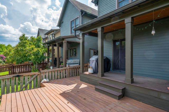 336 Sylvan Park Ln, Nashville, TN 37209