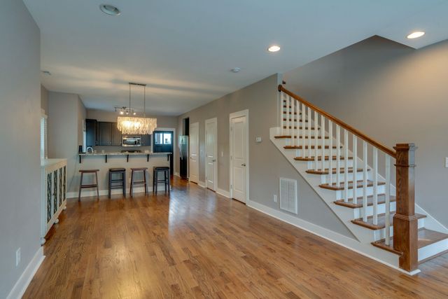 336 Sylvan Park Ln, Nashville, TN 37209