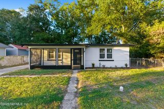 2555 BEAVERBROOK Place, Jacksonville, FL 32254