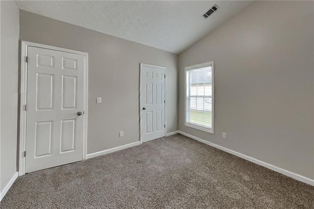 2070 Charleston Oak Circle, Lawrenceville, GA 30043