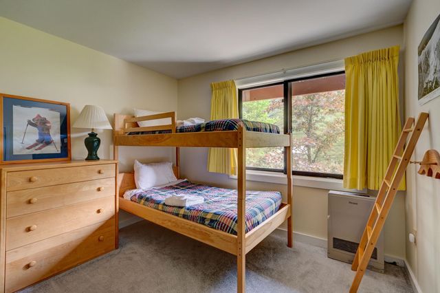 8 Granite Rd Unit 2, Lincoln, NH 03251