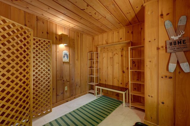 8 Granite Rd Unit 2, Lincoln, NH 03251