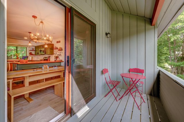 8 Granite Rd Unit 2, Lincoln, NH 03251