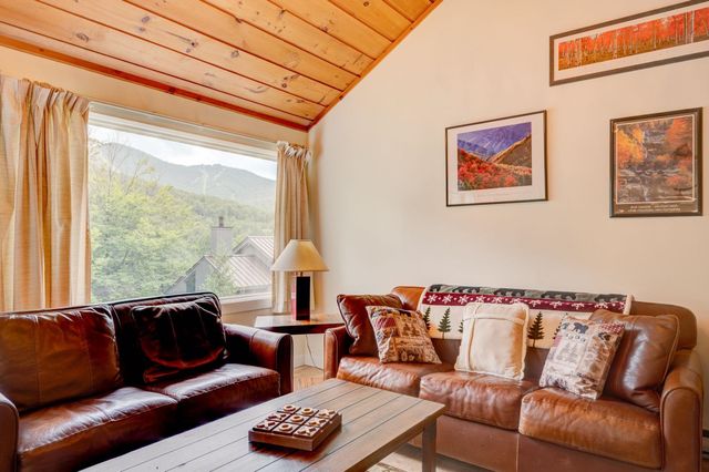 8 Granite Rd Unit 2, Lincoln, NH 03251