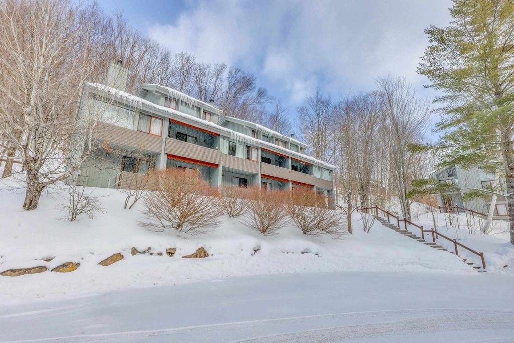 8 Granite Rd Unit 2, Lincoln, NH 03251