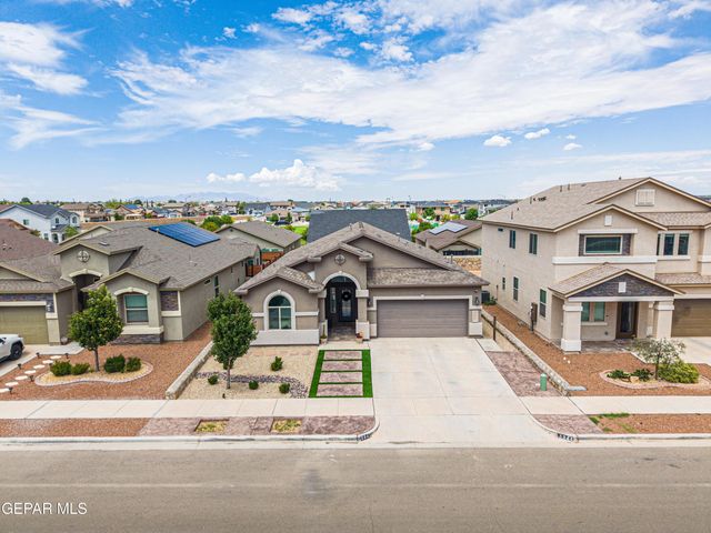 5945 HIDDEN ACRES Drive, El Paso, TX 79924