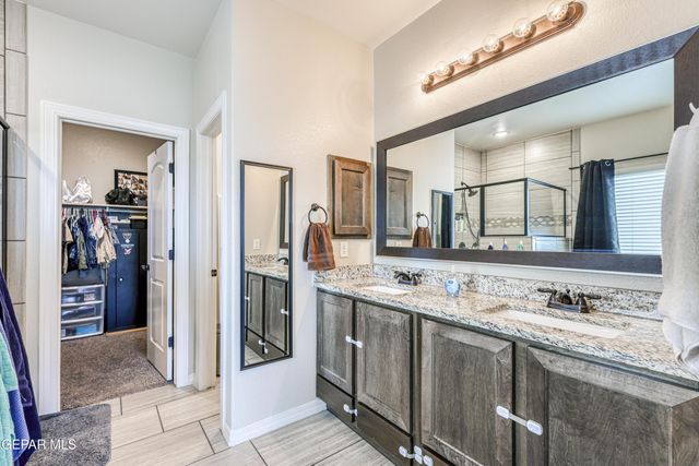 5945 HIDDEN ACRES Drive, El Paso, TX 79924