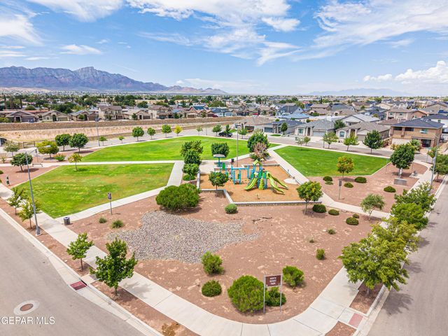 5945 HIDDEN ACRES Drive, El Paso, TX 79924