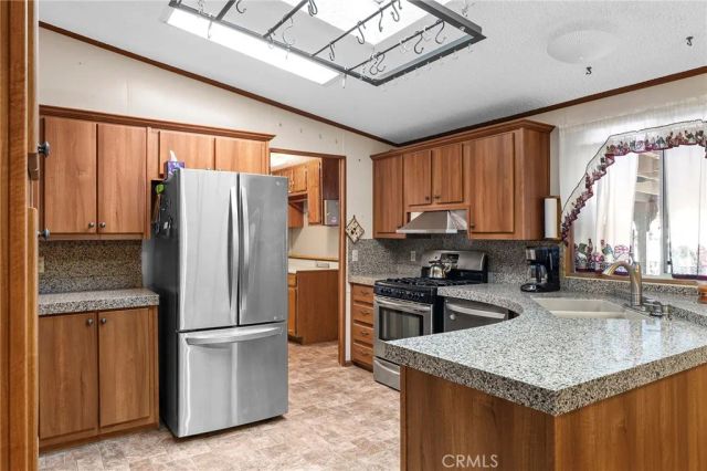 1401 Pomona Lane, Chico, CA 95928