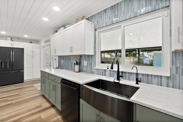 2408 S DAYTONA AVENUE, Flagler Beach, FL 32136