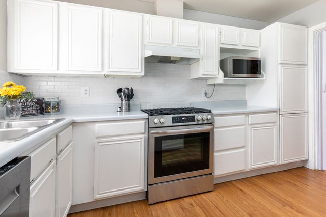 1803 Oak Tree Lane, Arlington, TX 76013