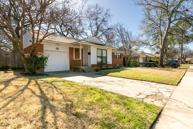 1803 Oak Tree Lane, Arlington, TX 76013