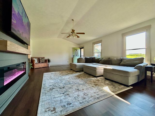 32 Lynns Way, Somerset, KY 42503