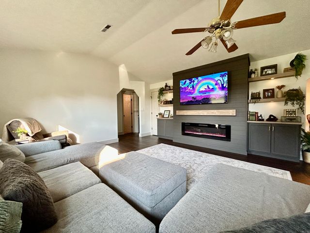 32 Lynns Way, Somerset, KY 42503