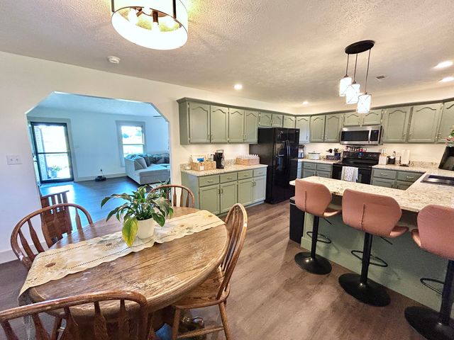32 Lynns Way, Somerset, KY 42503
