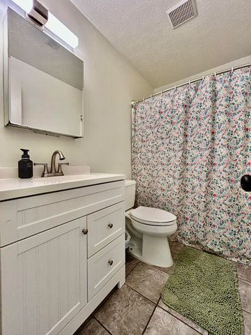32 Lynns Way, Somerset, KY 42503