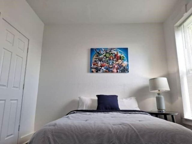 727 S 10th Street, St Joseph, MO 64501