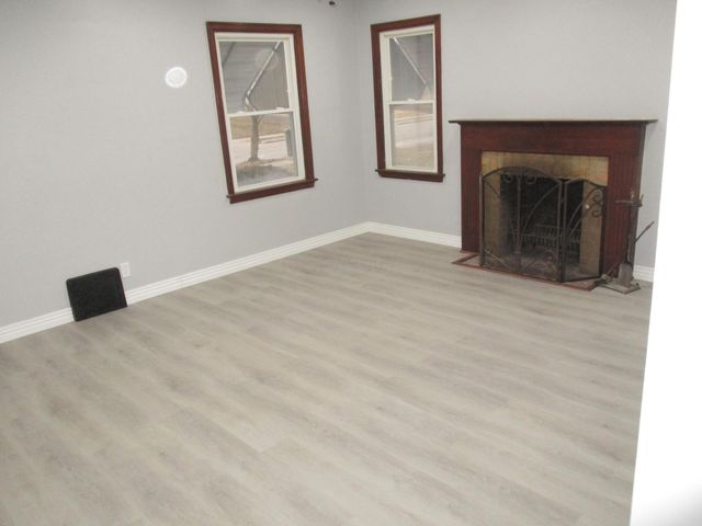 1760 E Sycamore Street, Columbus, OH 43206