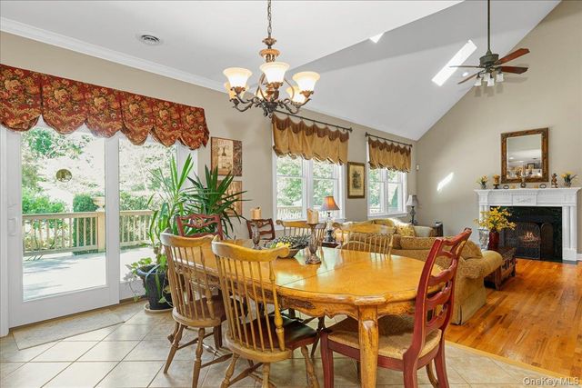 32 Somerset Lane, Warwick, NY 10990