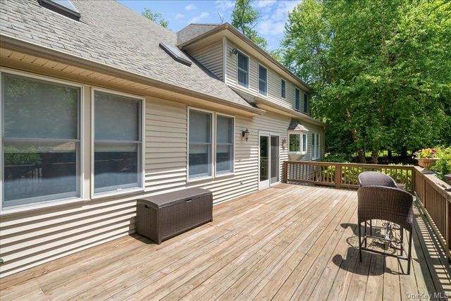 32 Somerset Lane, Warwick, NY 10990
