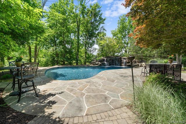 32 Somerset Lane, Warwick, NY 10990