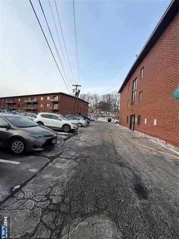 550 Central Avenue 9, Harrison, NJ 07029