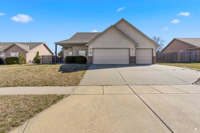 1109 Coyote Drive, Junction City, KS 66441