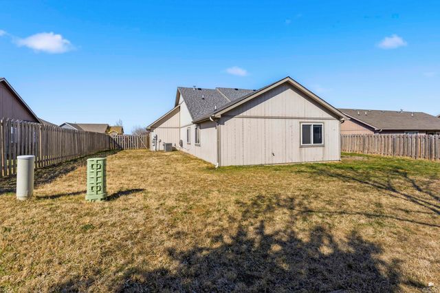 1109 Coyote Drive, Junction City, KS 66441