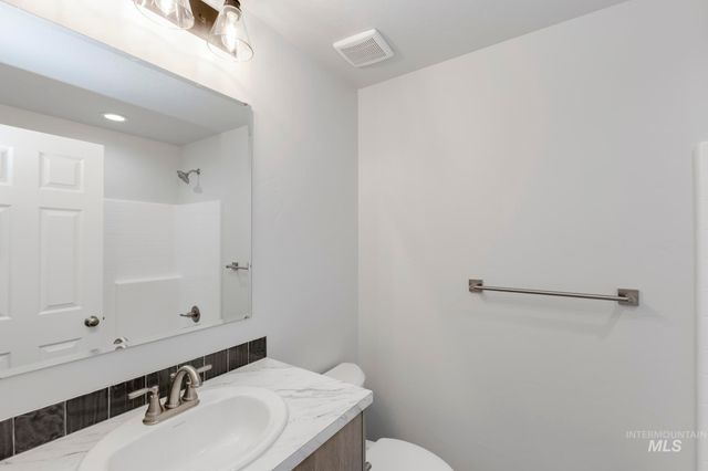 2312 W Opalite Dr, Kuna, ID 83634
