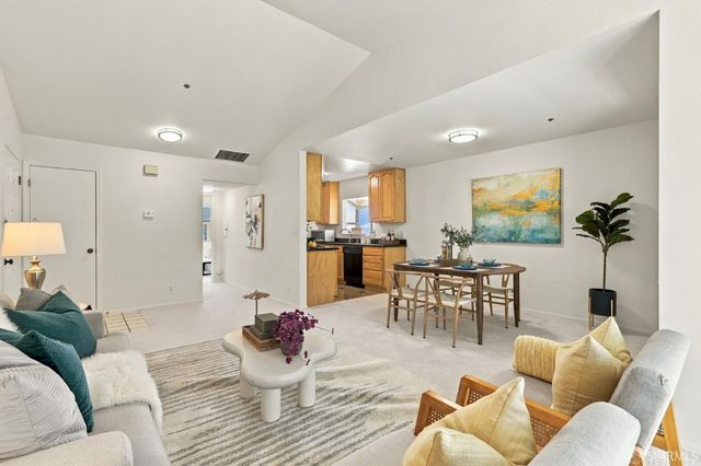 1008 San Antonio Circle 318, Daly City, CA 94014