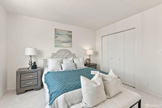 1008 San Antonio Circle 318, Daly City, CA 94014