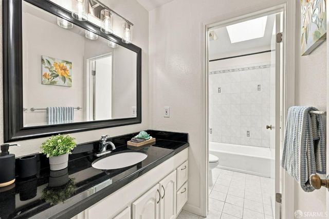 1008 San Antonio Circle 318, Daly City, CA 94014