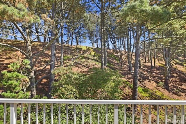 1008 San Antonio Circle 318, Daly City, CA 94014