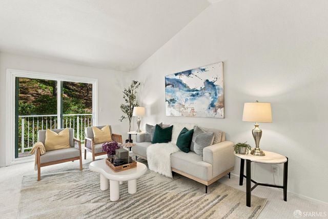 1008 San Antonio Circle 318, Daly City, CA 94014