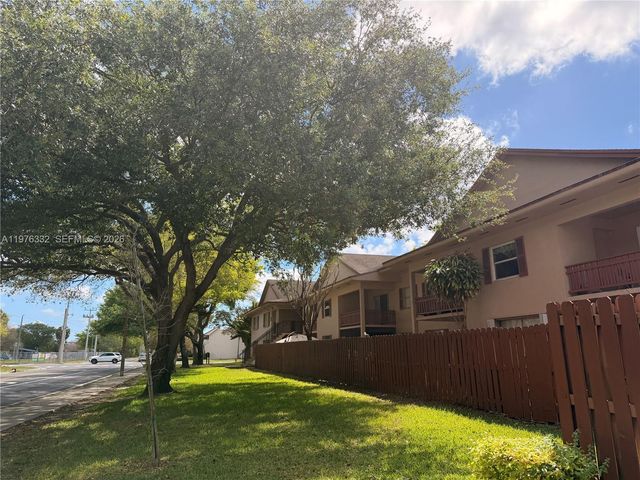11279 SW 88th Street 210K, Miami, FL 33176