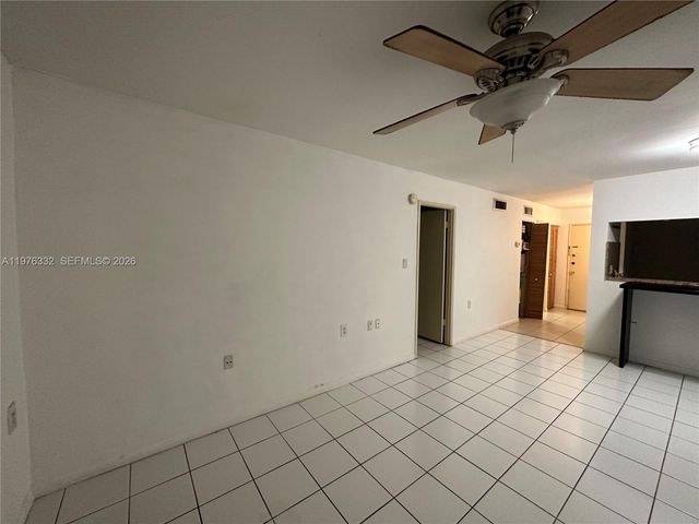 11279 SW 88th Street 210K, Miami, FL 33176