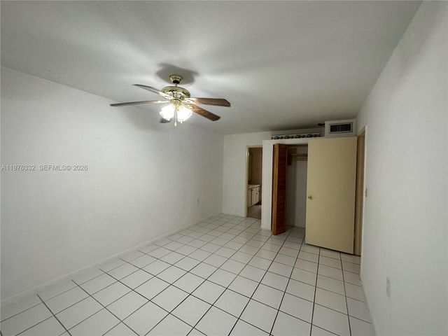 11279 SW 88th Street 210K, Miami, FL 33176
